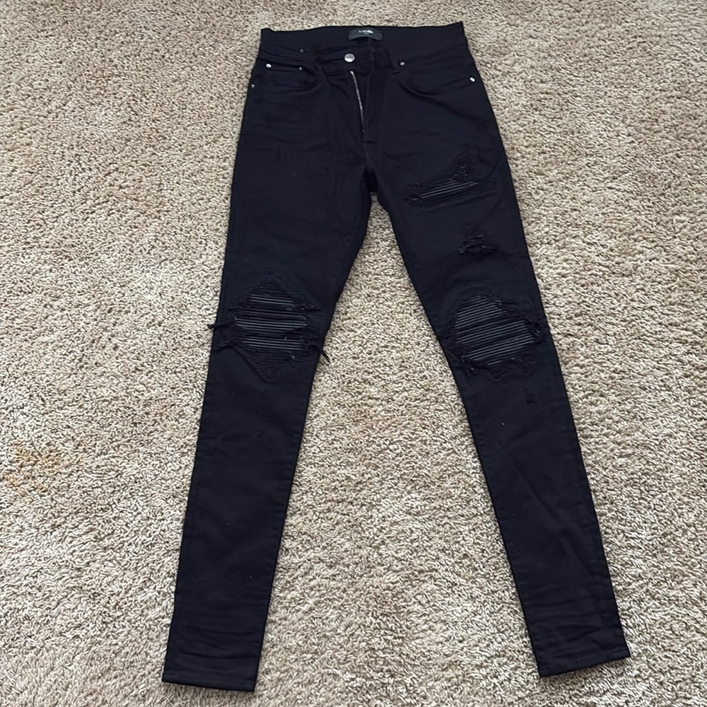 Amira jeans